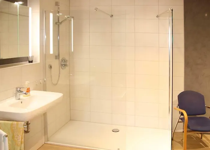 Bernhardt Apartament